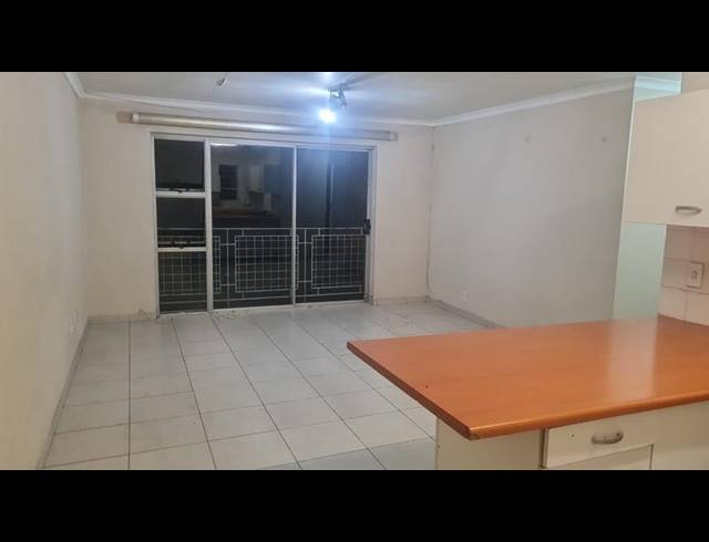 2 BEDROOM TOWNHOUSE FOR SALE IN BEDFORD GARDENS